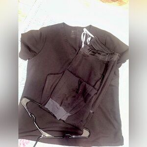 Figs Scrub Set Black